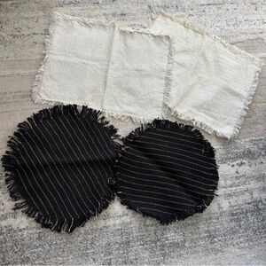 🛍🏙3️⃣ for $1️⃣5️⃣ 2 Bed Bath & Beyond and 2 🆕 Nicole Miller Home placemats